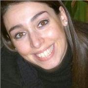 Laureata in Farmacia impartisce lezioni di scienze chimica biologia a ragazzi della scuola secondaria e liceo. Anche aiuto compiti